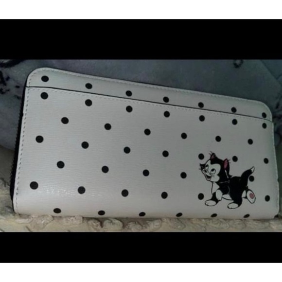 Kate Spade NewYork Mickey Mouse Minnie Mouse Wallet - Picture 5 of 6